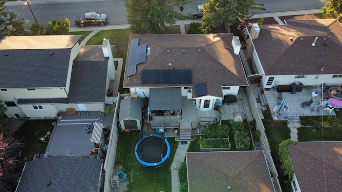 Silver Springs Calgary 6 kW - - Level Up Solar